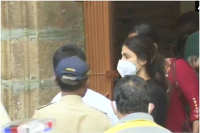Sushant Singh Rajput Case: NCB Granted 14-Day Judicial Custody of Rhea Chakraborty, Bail Plea Rejected
