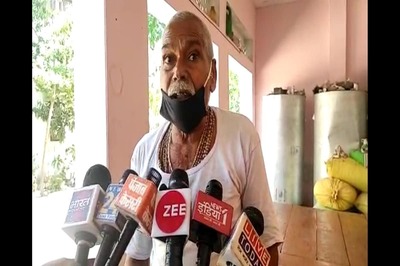 1st Dose Covishield, 2nd Covaxin, Allege 20 Villagers at UP Govt Hospital; CMO Admits 'Negligence'