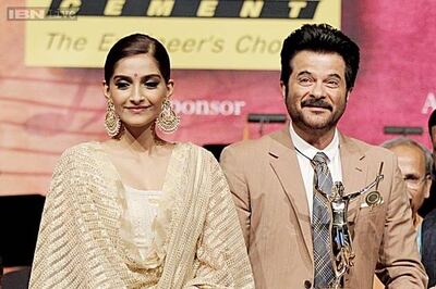 Anil Kapoor gets Dinanath Mangeshkar Award, says he's 'newcomer'