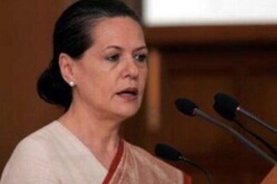 Sonia upset over plight of Muslims