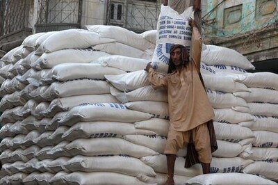 Pakistan to import 300,000 tonnes of sugar, finance ministry says