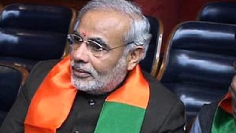 PM Modi invites suggestions from people for 'Clean India' project