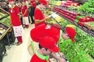 Reliance to be India's Walmart?