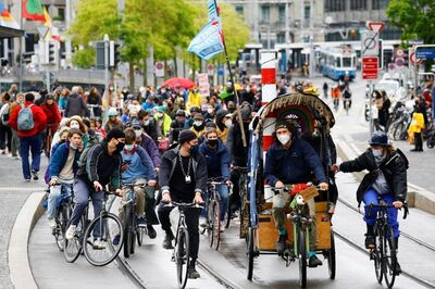 Vice President of India Promotes Cycling Culture on World Bicycle Day