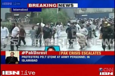 Pak crisis live: Fresh clashes erupt, protesters march towards Cabinet Secretariat