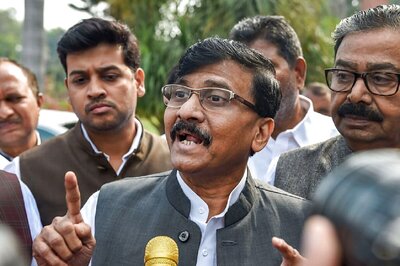 'BJP Frustrated as I didn't Yield to Pressure to Topple MVA Govt': Sanjay Raut on ED Notice to Wife
