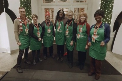 Watch: Take a holiday tour of the White House via Google's 360-degree VR video