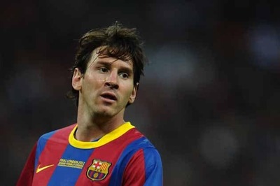 Barcelona shouldn't give up hope, says Lionel Messi