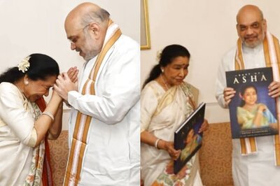 Asha Bhosle Meets Amit Shah As He Launches Her New Book Ahead of Her 90th Birthday; Photos Go Viral