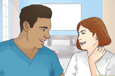 7 Signs a Gemini Girl Likes You