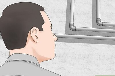 How to Wrap Pipes for Cold Weather