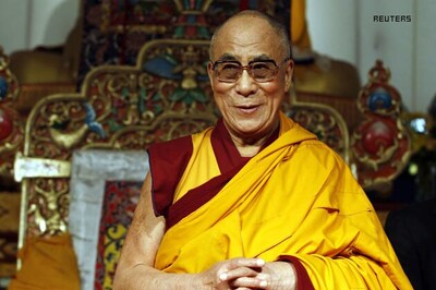 Dalai Lama pitches for female successor