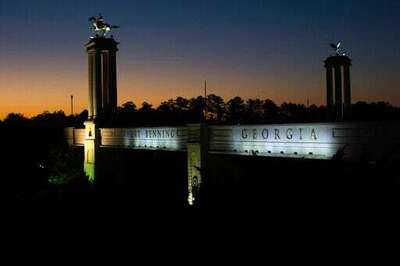 Military Pay Raise At Risk In Dispute Over Confederate Bases