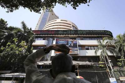 Nifty ends above 7800, Sensex surges 402 points