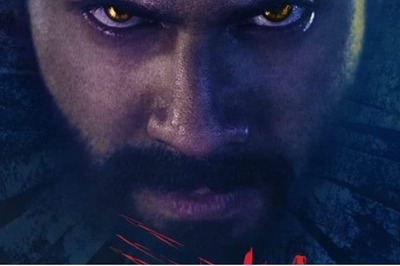 Varun Dhawan's Bhediya Poster Draws Comparisons with This Tamil Film