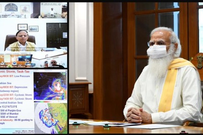 PM Modi Reviews Cyclone Tauktae Preparedness, Calls for Proper Vaccine Storage, Power Supply at Covid Centres