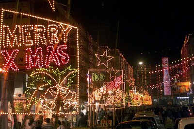 Note Ban Fails to Dampen Spirit of New Year Party-Goers