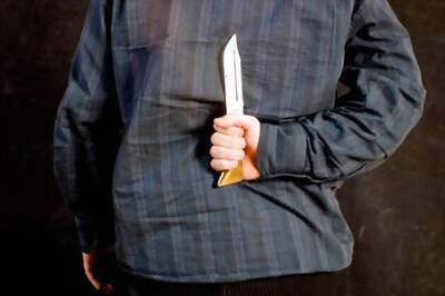 China: Man with knife slashes 22 school children