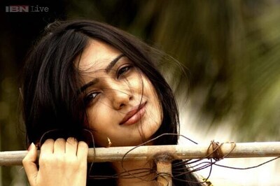 Samantha returns her remuneration