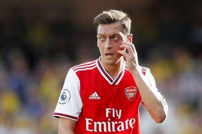 Mesut Ozil Did Not Deserve Place in Arsenal's Europa League Squad, Says Unai Emery