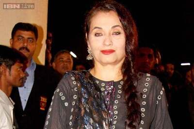 Snapshot: OMG! Is that 'Nikaah' actress Salma Agha?