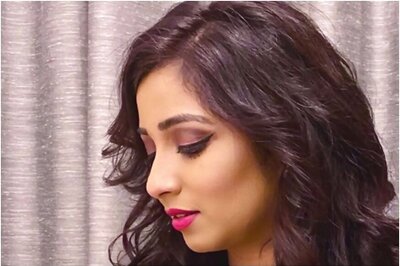 Happy Birthday Shreya Ghoshal: 5 Melodious Tracks by the Bollywood Playback Singer