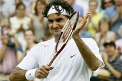 Federer enters Wimbledon semis