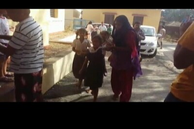 Over 100 school kids hospitalised after eating mid-day meal in Palghar district