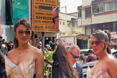 Priyanka Chopra Looks Stunning In Multi Colour Outfit, Gets Papped In The City, Video Goes Viral