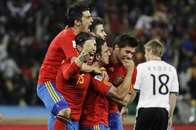 Puyol's header sends Spain into WC final