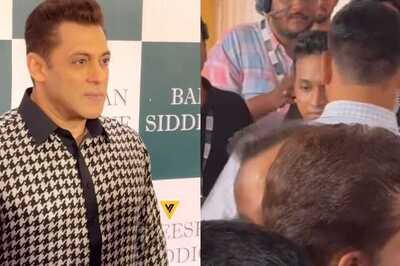 Salman Khan Hugs Baba Siddiqui As He Arrives For His Annual Iftar Party In Mumbai; Wath Viral Video