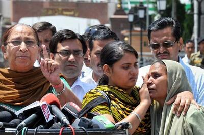Punjab: Pall of gloom descends on Sarabjit's native village
