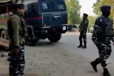 To Breach Cordon, Terrorists Used Civilians as Cannon Fodder in Shopian Firing; 1 Dead