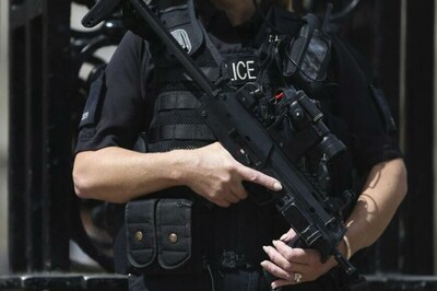 Knife Attack in London Kills One, Injures Six