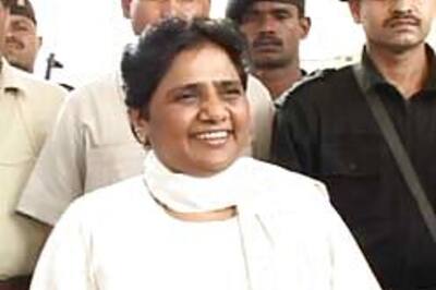 HC issues notice to Mayawati in assets case