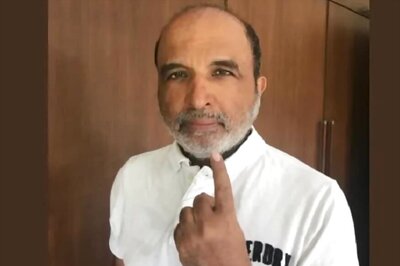 'Battle Has Just Begun': Suspended Leader Sanjay Jha Throws Light on Gandhi-Nehruvian Missing from Cong
