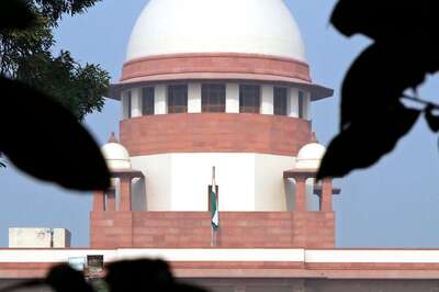 SC Orders Ban on 'Two-finger Test' in Rape Cases, Slams 'Invasive Method' of Examining Survivors