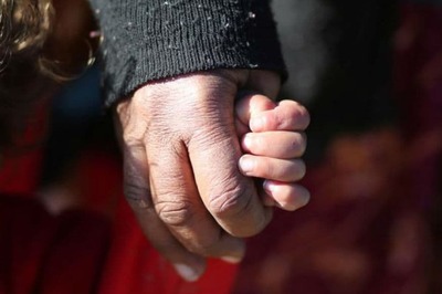 UK Mother Urges Thief to Return Dead Daughter's Lock of Hair