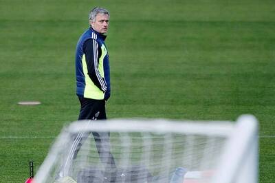 I must give existing Chelsea players a chance: Jose Mourinho