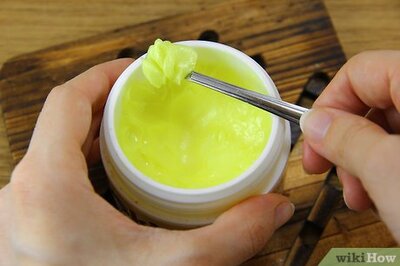 How to Make Your Own Lip Plumper at Home