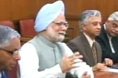 Majority Indians oppose mid-term elections: Poll