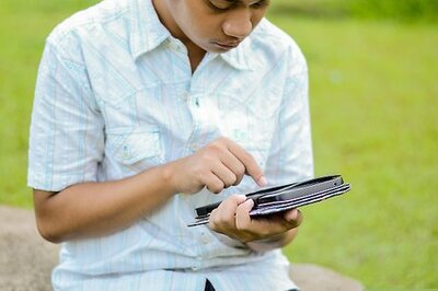 How to Properly Give a Speech in Front of Many People