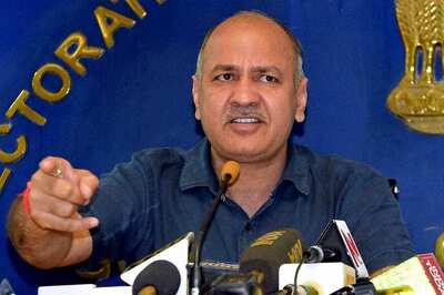 A WhatsApp Number Soon to Report Public Drinking: Manish Sisodia