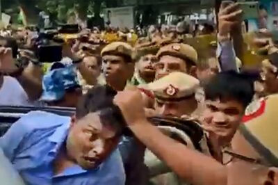WATCH | Congress Leader Pulled by Hair, Shoved Into Car As Delhi Police Cracks Whip Against Protesters