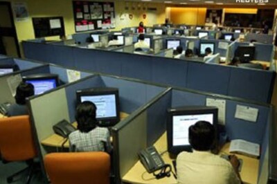 Engineering grads prefer IT sector jobs: survey