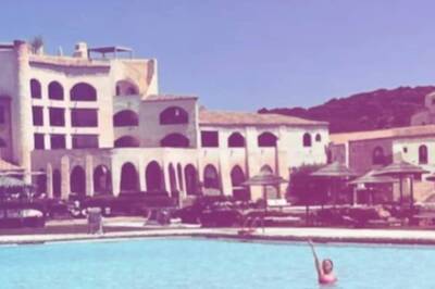 Kareena Kapoor Khan Gives Glimpse Of Her ‘Summer Time’ As She Enjoys Swimming; Check Pic