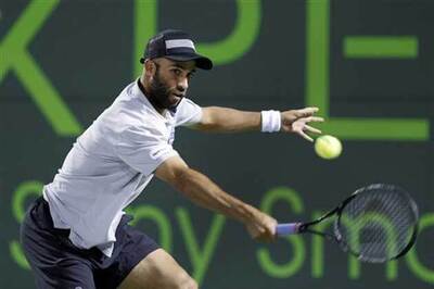 Wild card James Blake advances at Key Biscayne