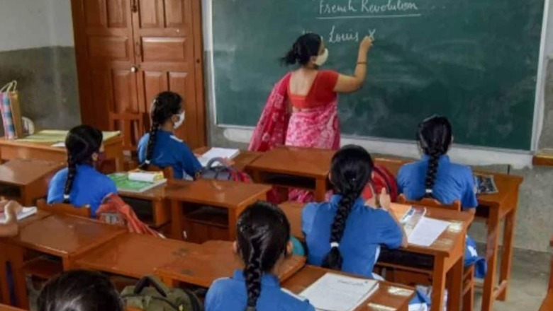 Karnataka: Parents Lodge Police Complaint Against School Teacher For 'Anti-Hindu' Remark; BJP MLA Demands Action