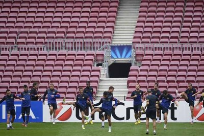 Barcelona extend Rafinha Alcantara's contract