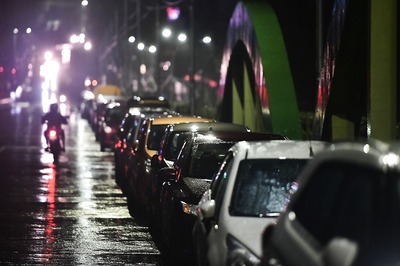 Cyclone Nivar: Once Bitten Twice Shy, Chennai Residents Park Cars on Flyover
